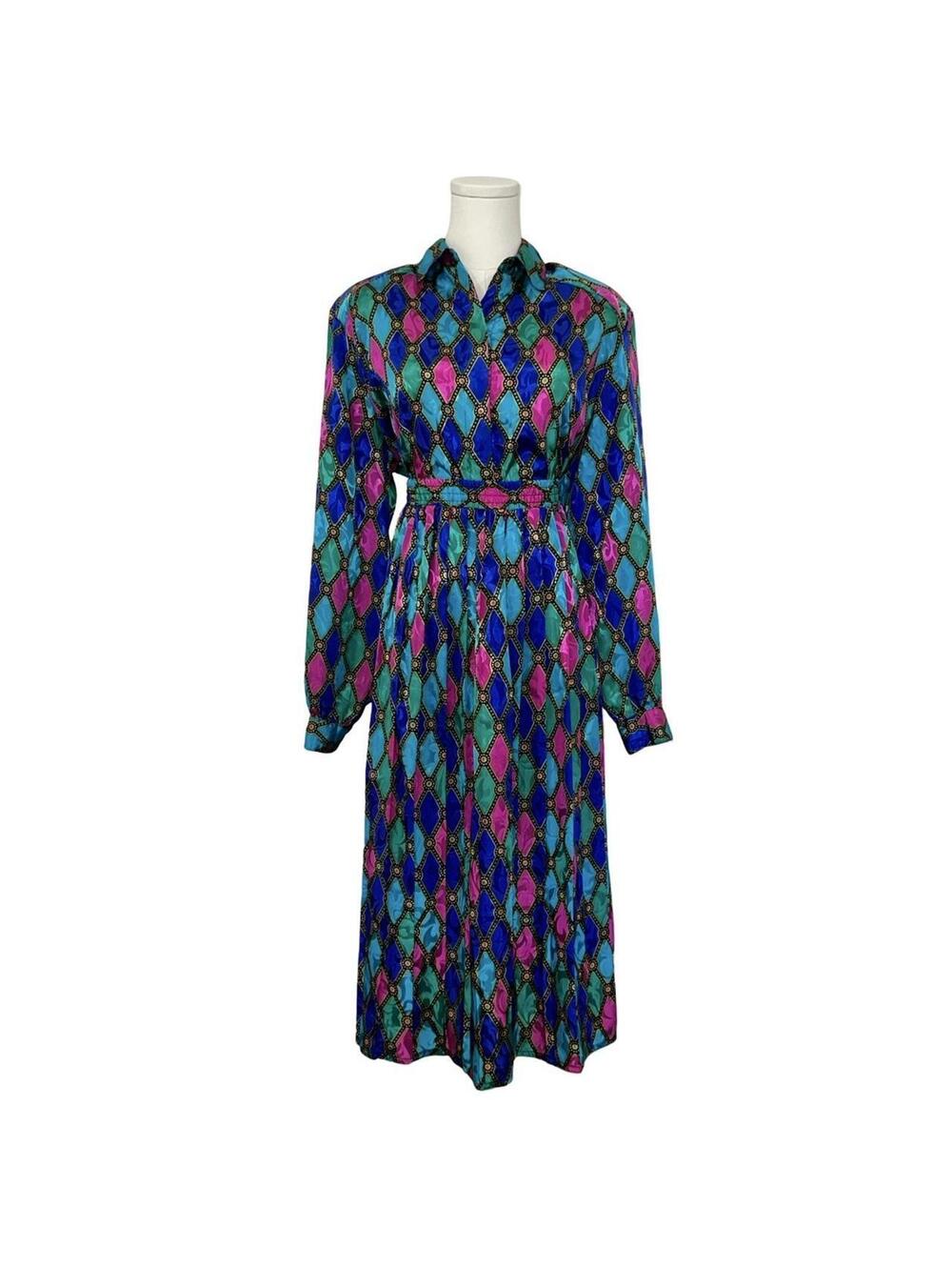 Vintage 1980s made in korea diamond print‎ button down shirt and skirt set
